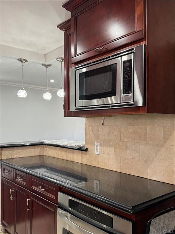 8739 Tyrone Ave - Photo 3 of 8