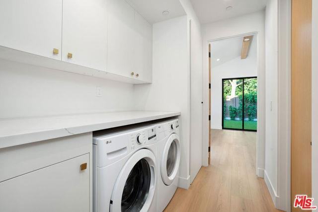 5662 Winnetka Ave - Photo 2 of 8