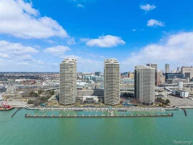 1001 W Jefferson Ave