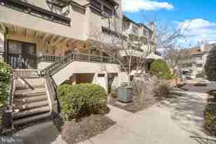 9713 Hellingly Pl Unit 53  