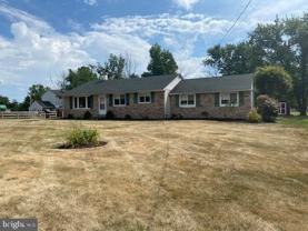 1216 Tunnel Rd - Photo 1 of 1