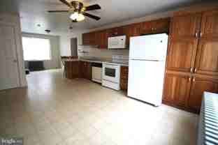 549 W Main St - Photo 1 of 1
