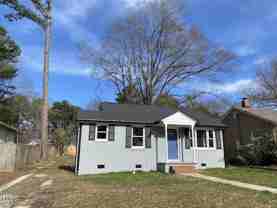 403 E Hammond St - Photo 1 of 1