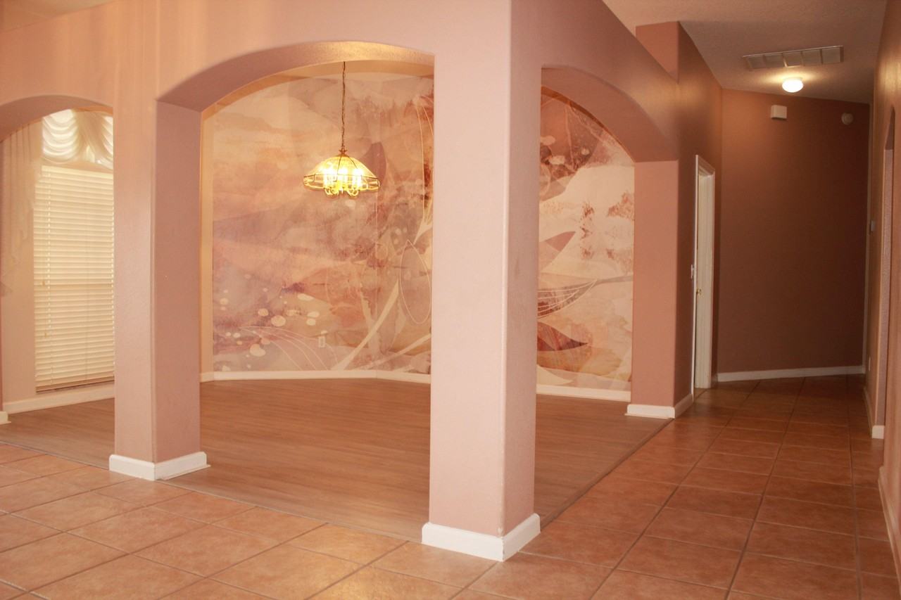 Prestwick Dr - Photo 6 of 36