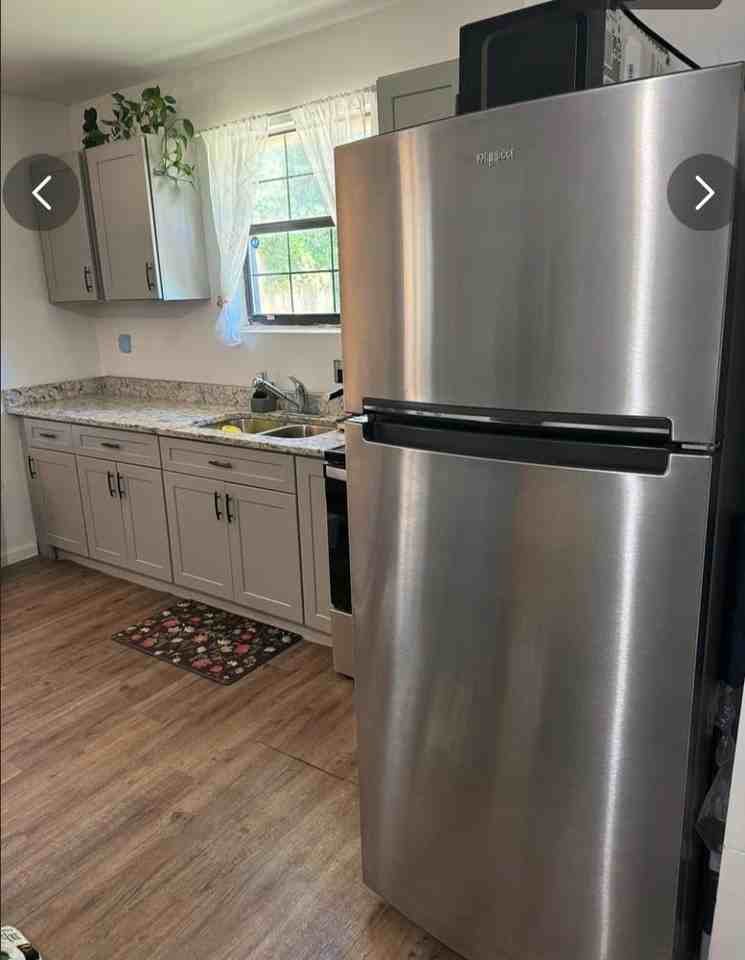 Brighton Dr - Photo 3 of 13