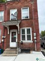 featured image of 319 E Morton St