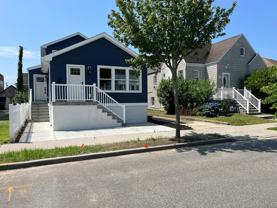 562 E Market St - Photo 1 of 1