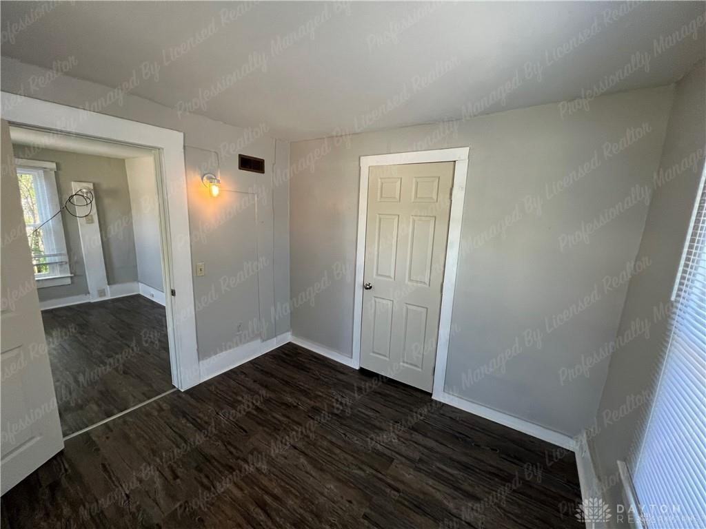 1237 Innisfallen Ave - Photo 7 of 15