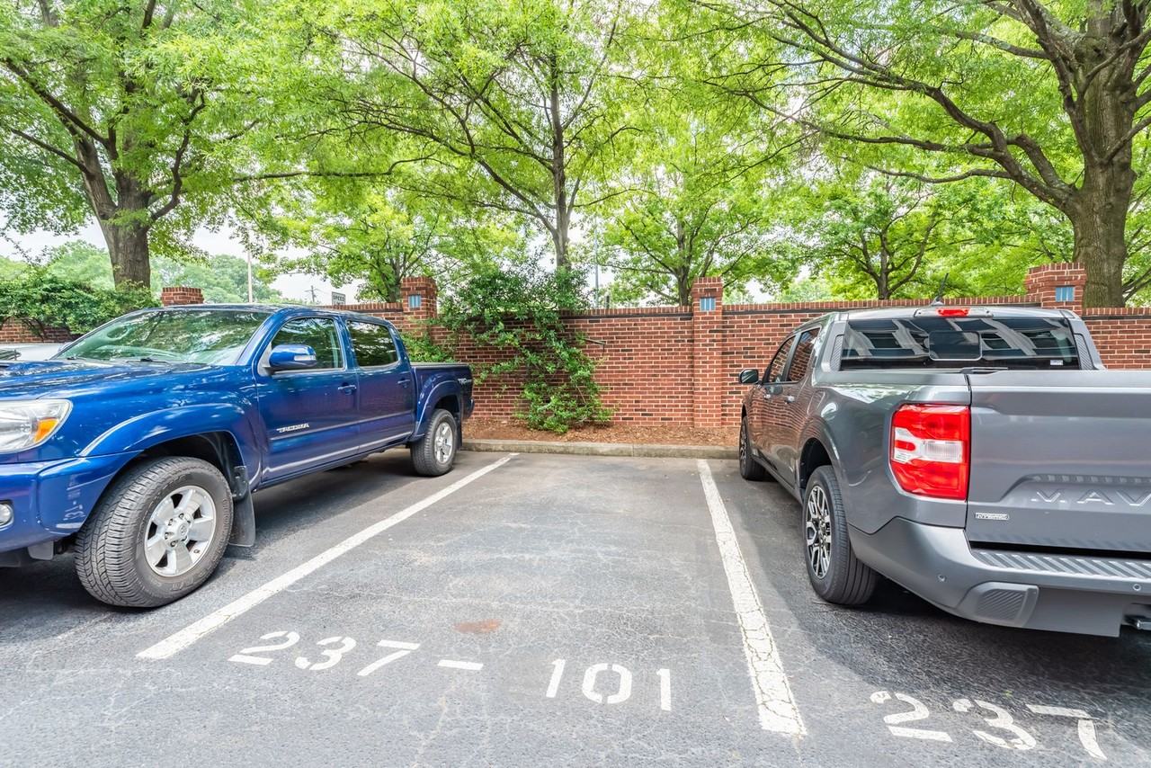 237 New Bern Place - Photo 4 of 19