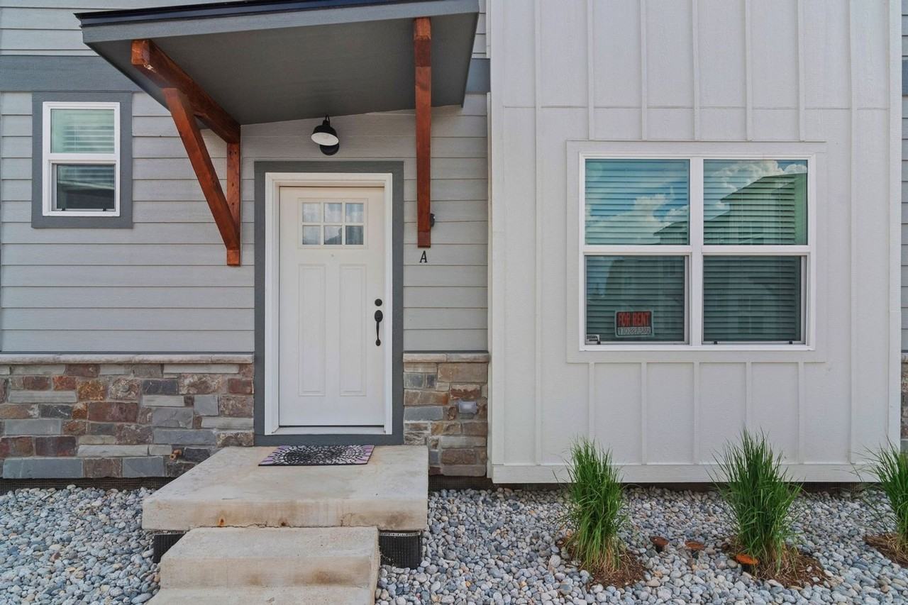 461 Muse Dr - Photo 2 of 22