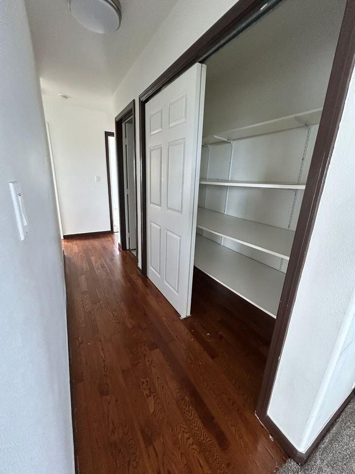 1352A Ala Mahamoe St - Photo 3 of 8