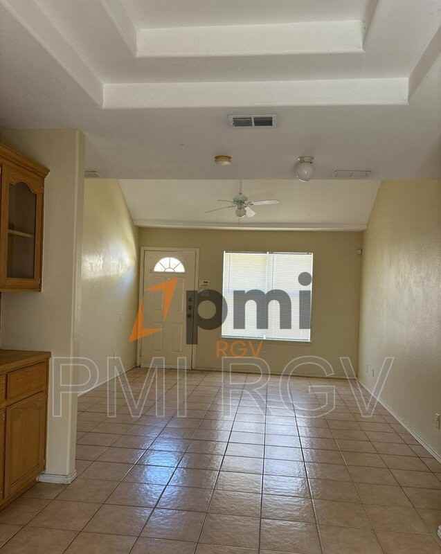 1901 W Western Dr #3 - Photo 3 of 26