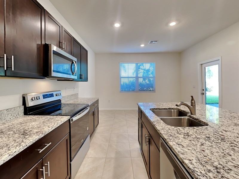 3016 Meleto Boulevard - Photo 2 of 21