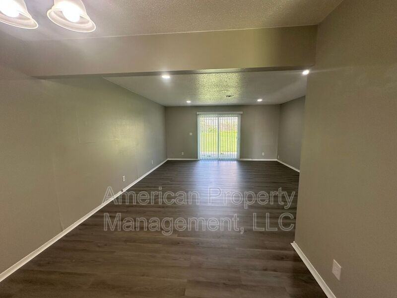 2426 S 83rd East Ave - Photo 2 of 12