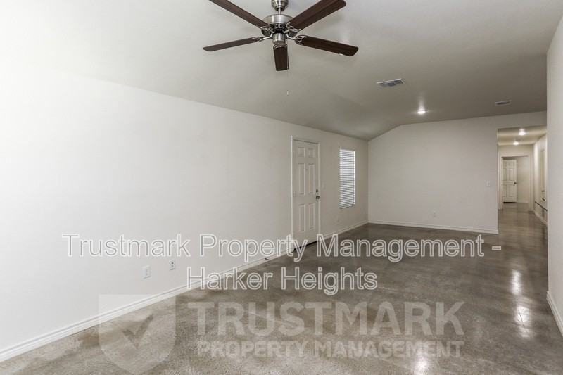 2329 Alterman Dr #A - Photo 3 of 26