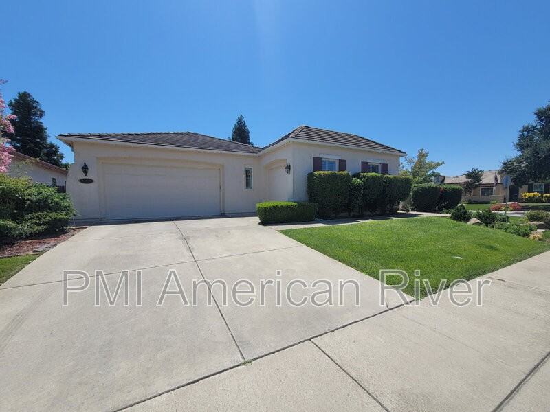 5900 Matina Dr - Photo 2 of 27