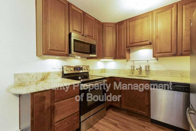3055 Corona Trl #102 - Photo 4 of 17
