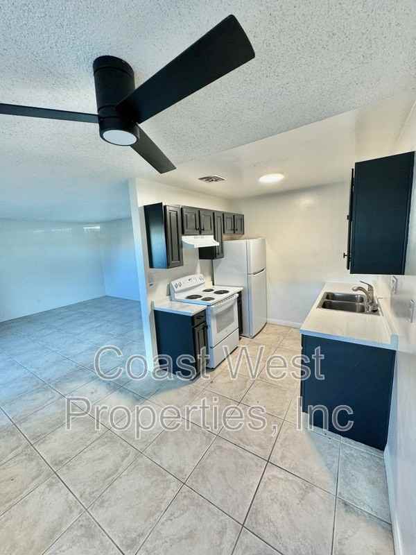 1810 Broadway - Photo 3 of 19