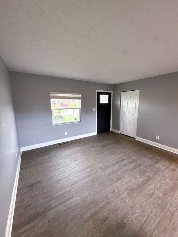 1386 Faber Ave - Photo 2 of 23