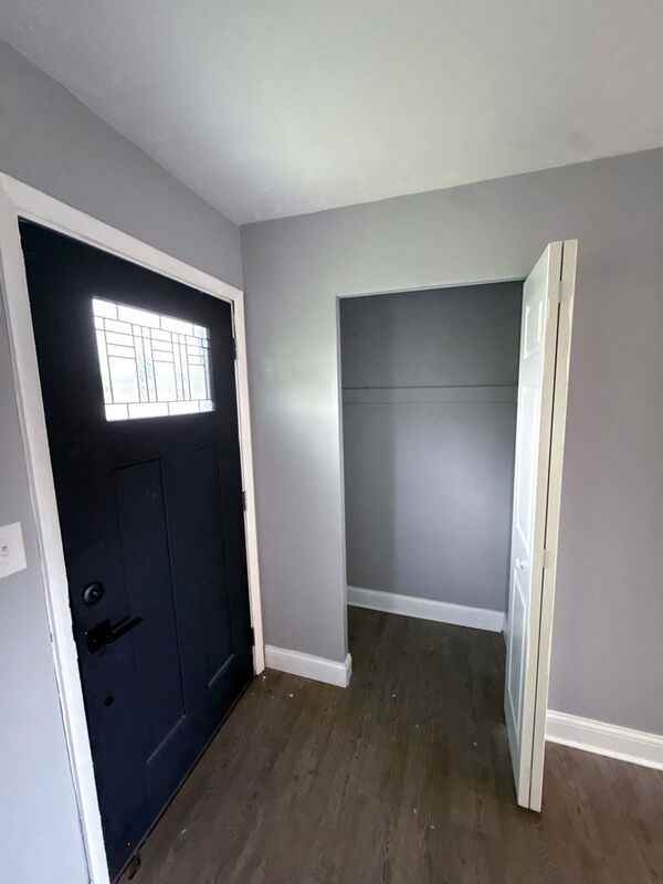1386 Faber Ave - Photo 3 of 23