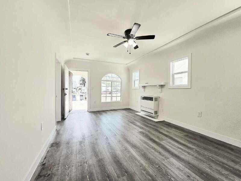 1129 W 109th Pl - Photo 3 of 16