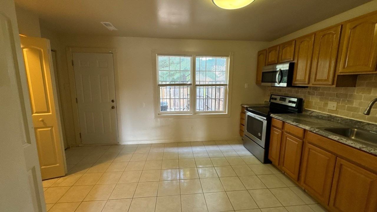 1962 Arwell Ct - Photo 6 of 15