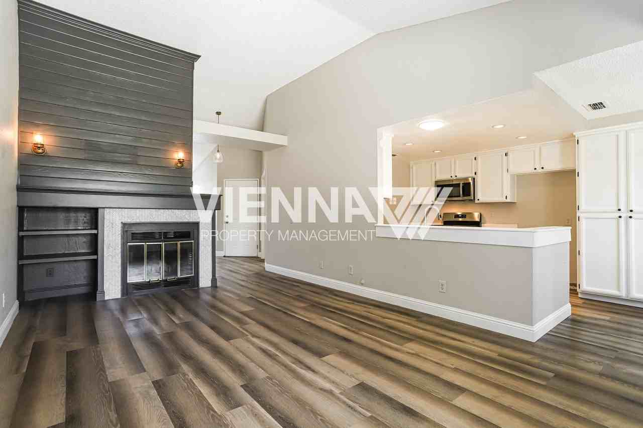 5756 Terrace Dr - Photo 4 of 15