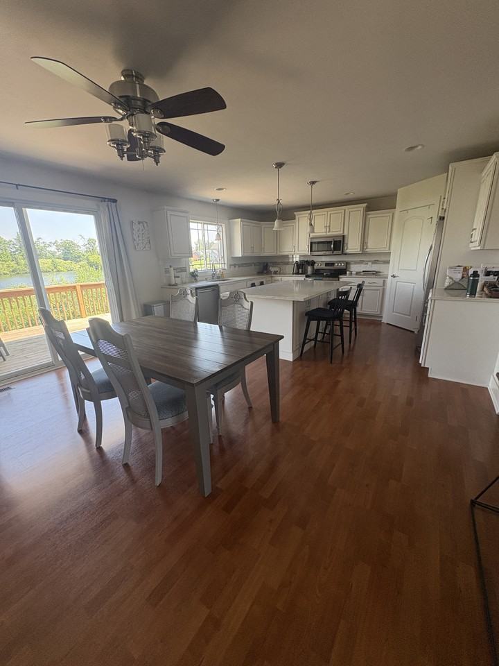 15141 Silver Fir Dr - Photo 2 of 39