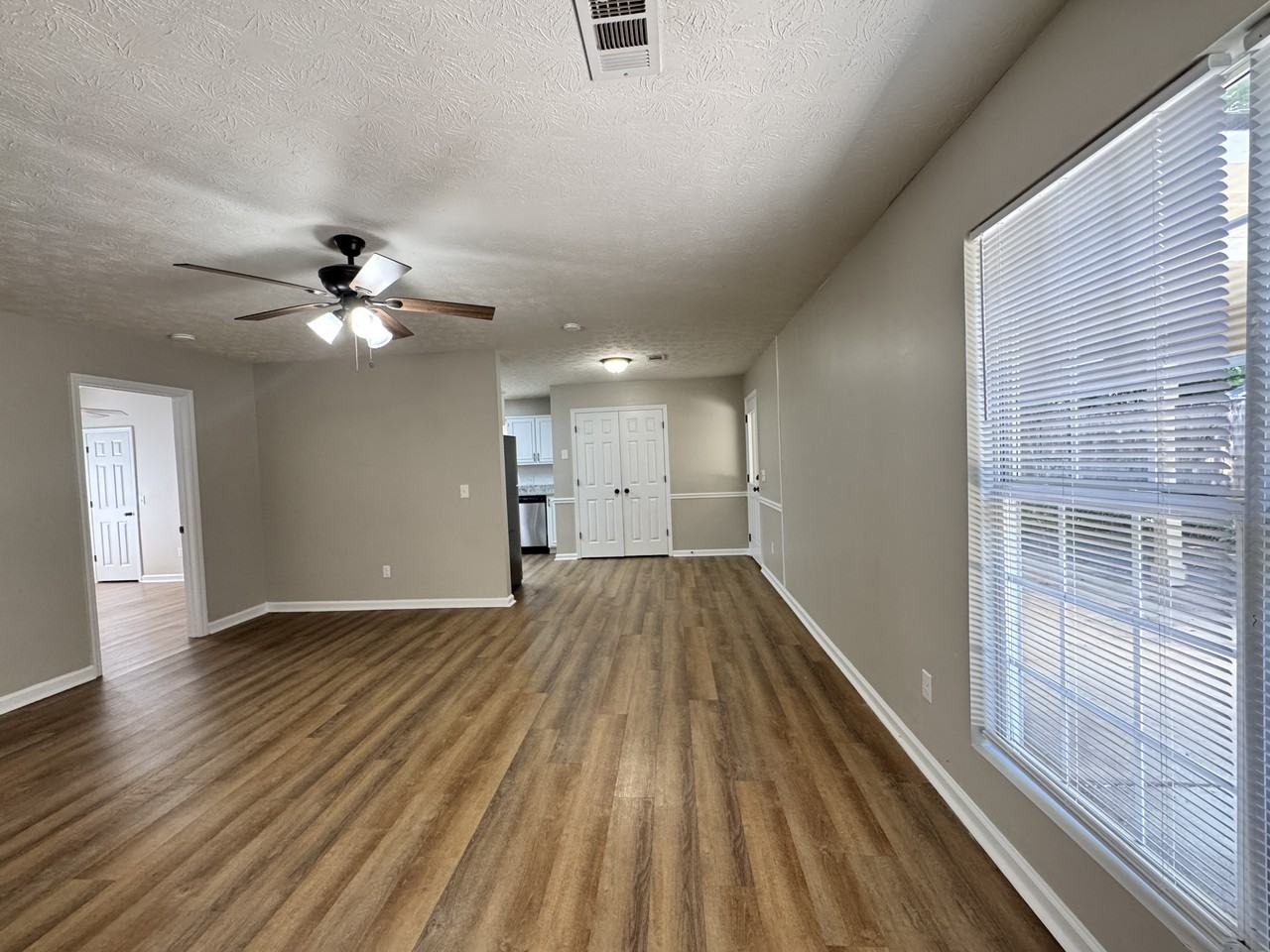 1201 Canaan Ct - Photo 2 of 16