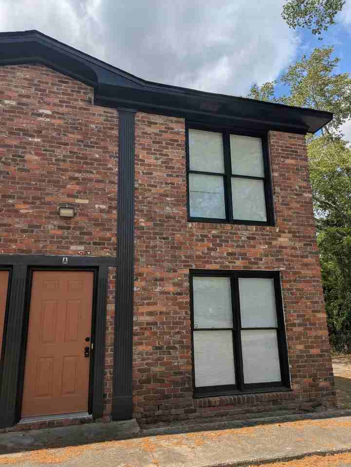 3660 Maryland Cir - Photo 2 of 17