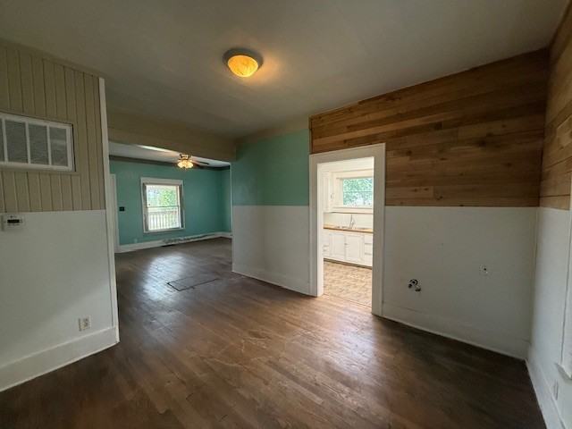 103 W 3rd St - Photo 4 of 12