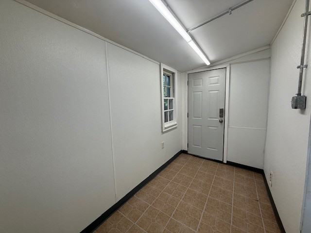 103 W 3rd St - Photo 7 of 12