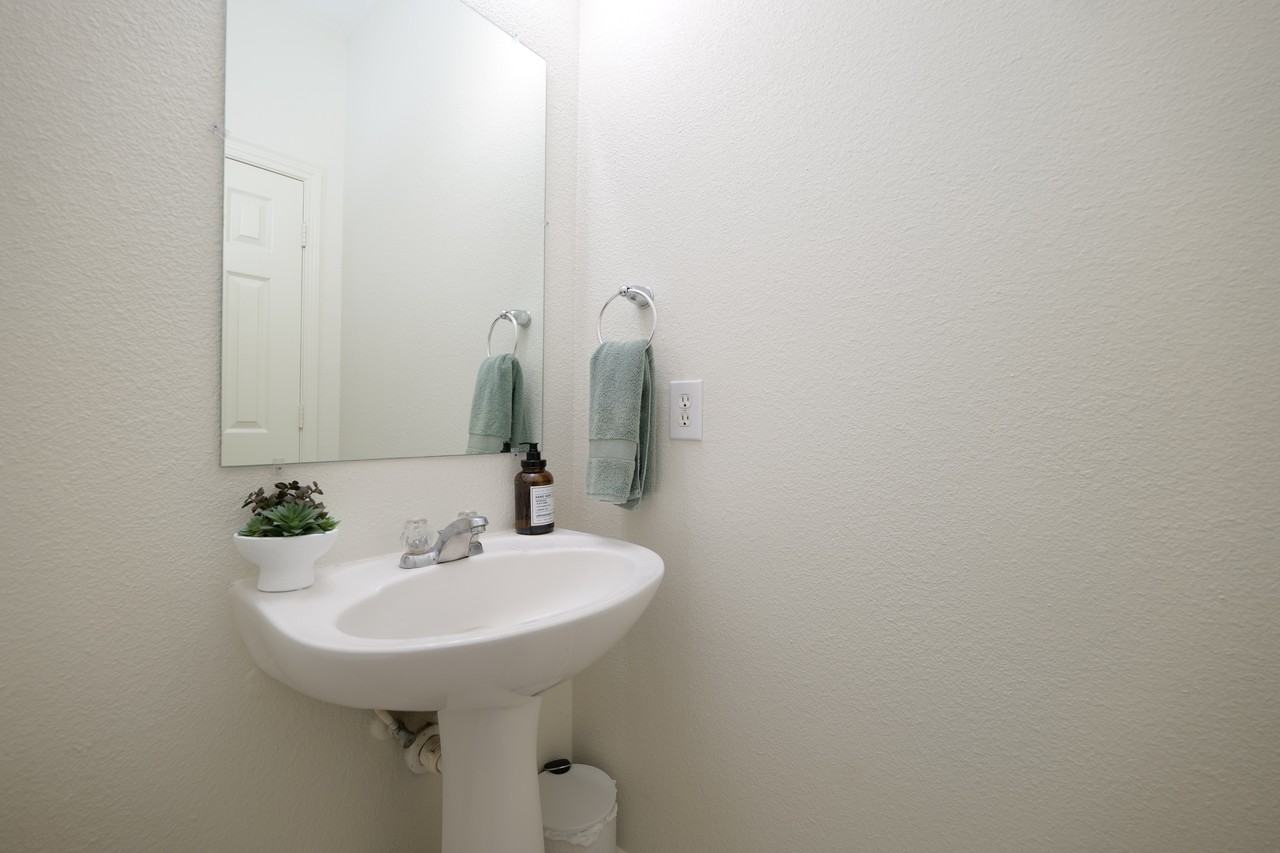 1203 Lavender Shade Ct - Photo 6 of 44