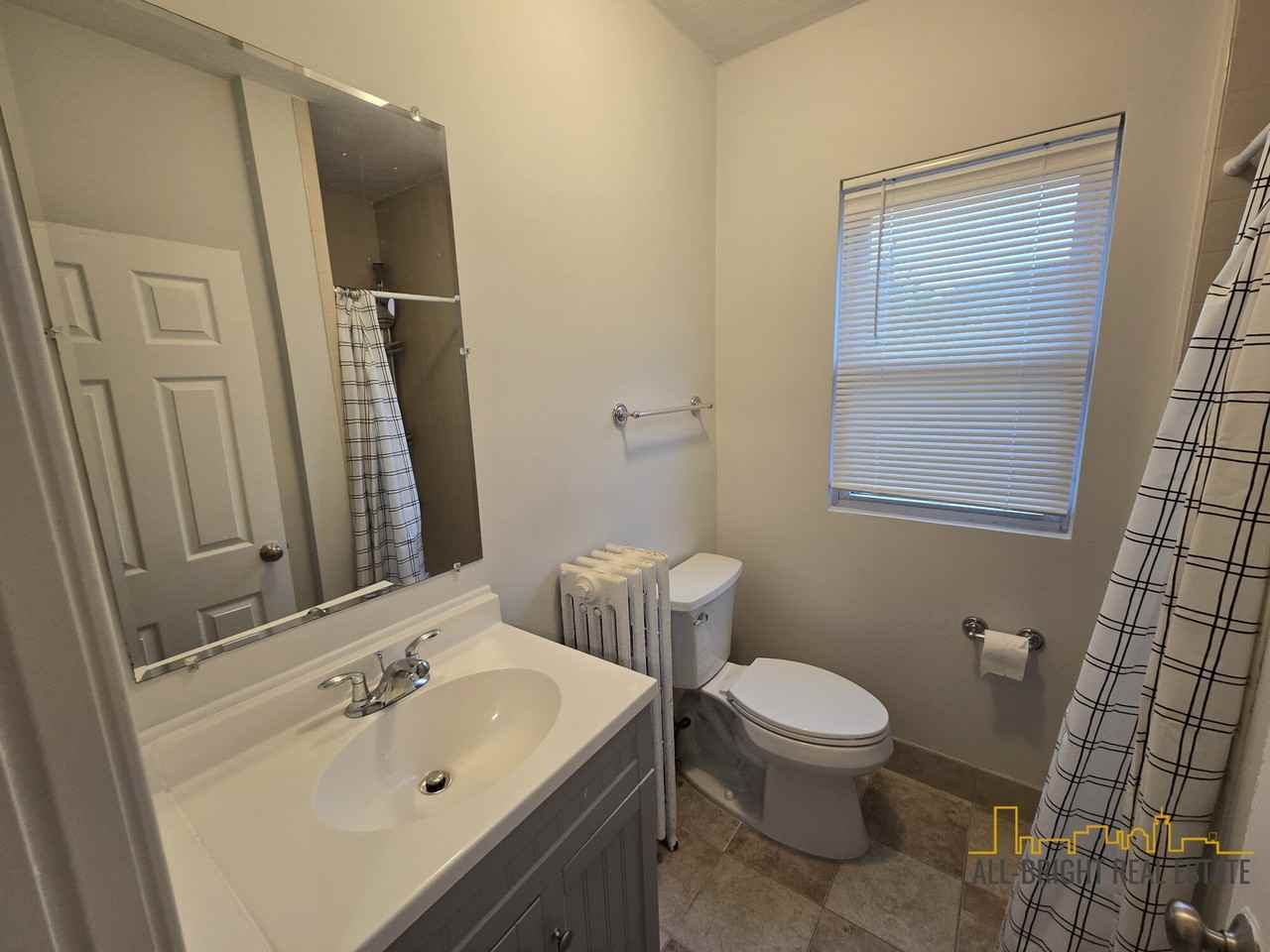 362 East St #L202 - Photo 4 of 8