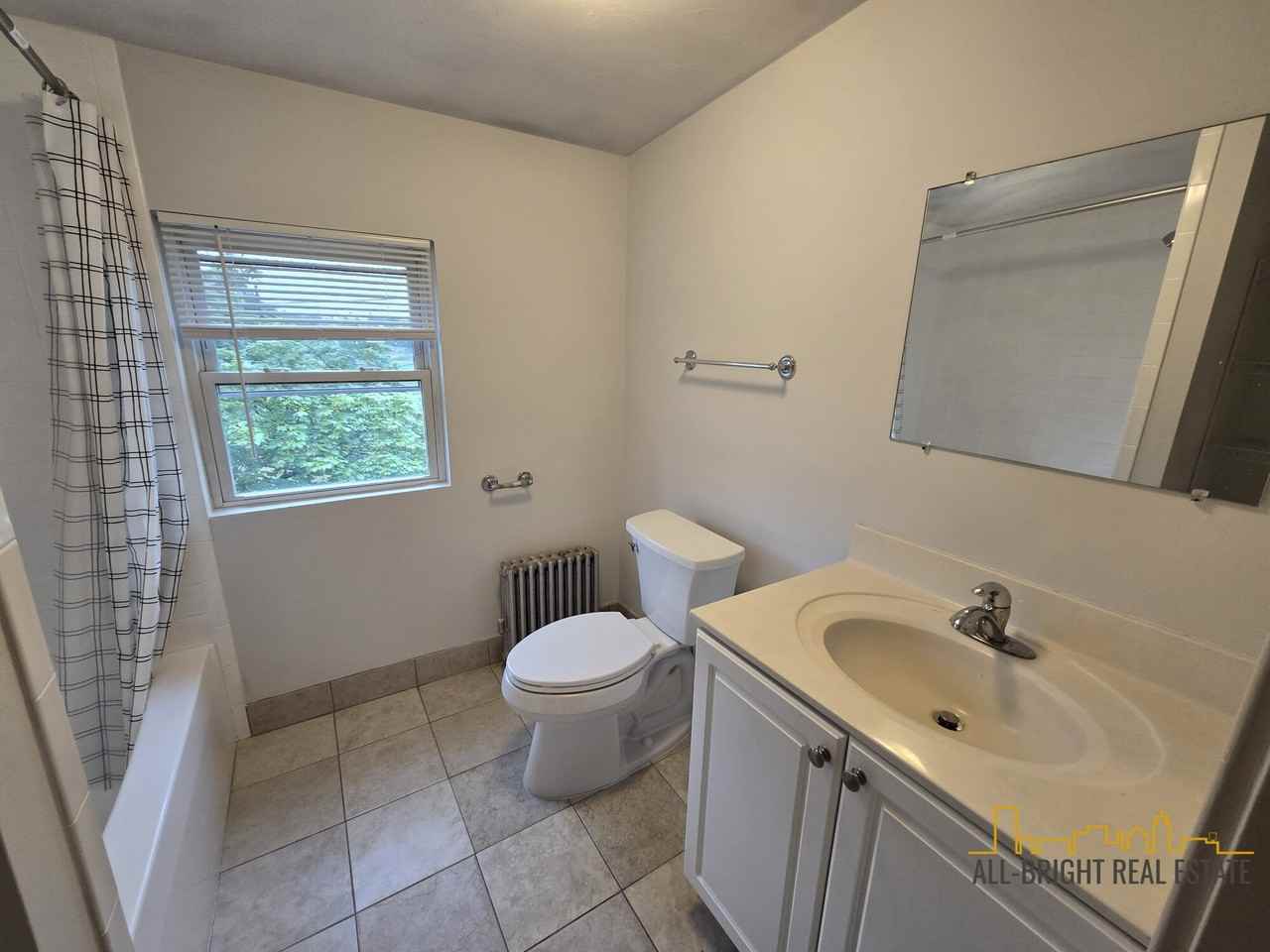 364 East St #R301 - Photo 3 of 11