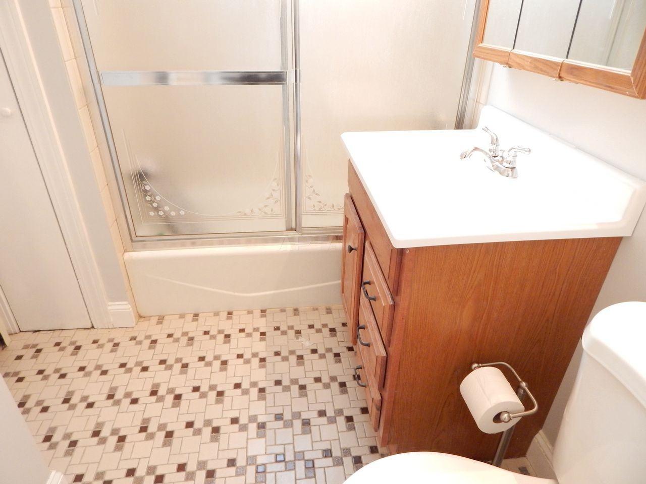 54 Burnside St #54 - Photo 3 of 10