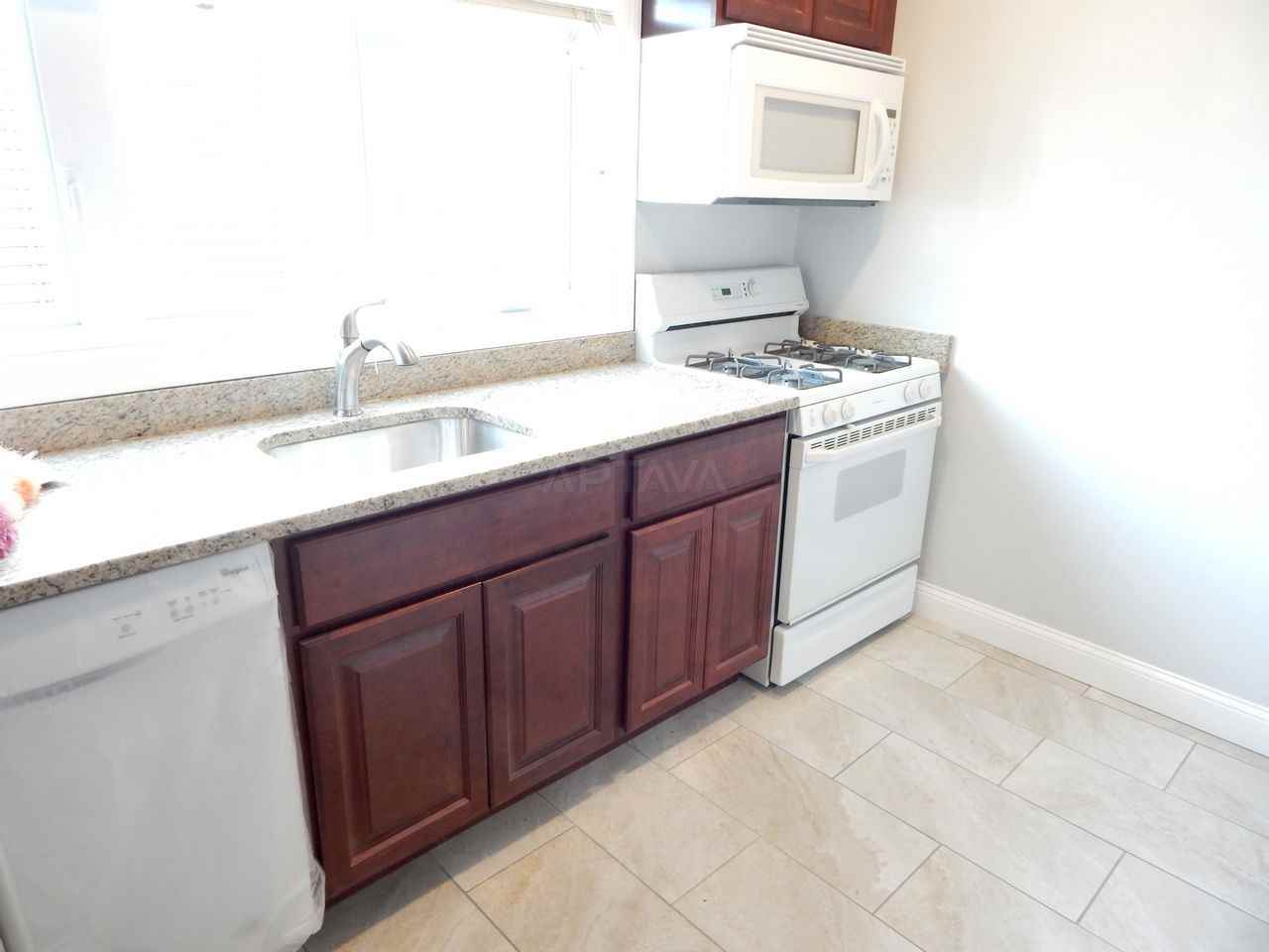 54 Burnside St #54 - Photo 2 of 10