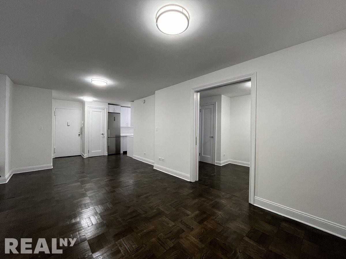 5th Ave #10F - Photo 5 of 8