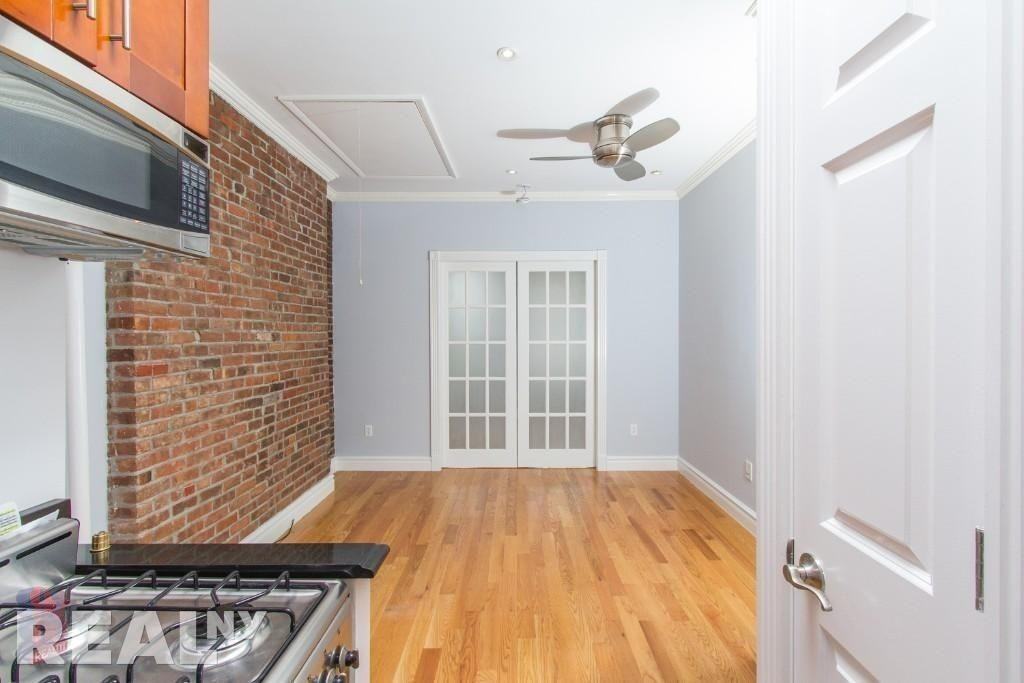 Mott St #8 - Photo 2 of 6