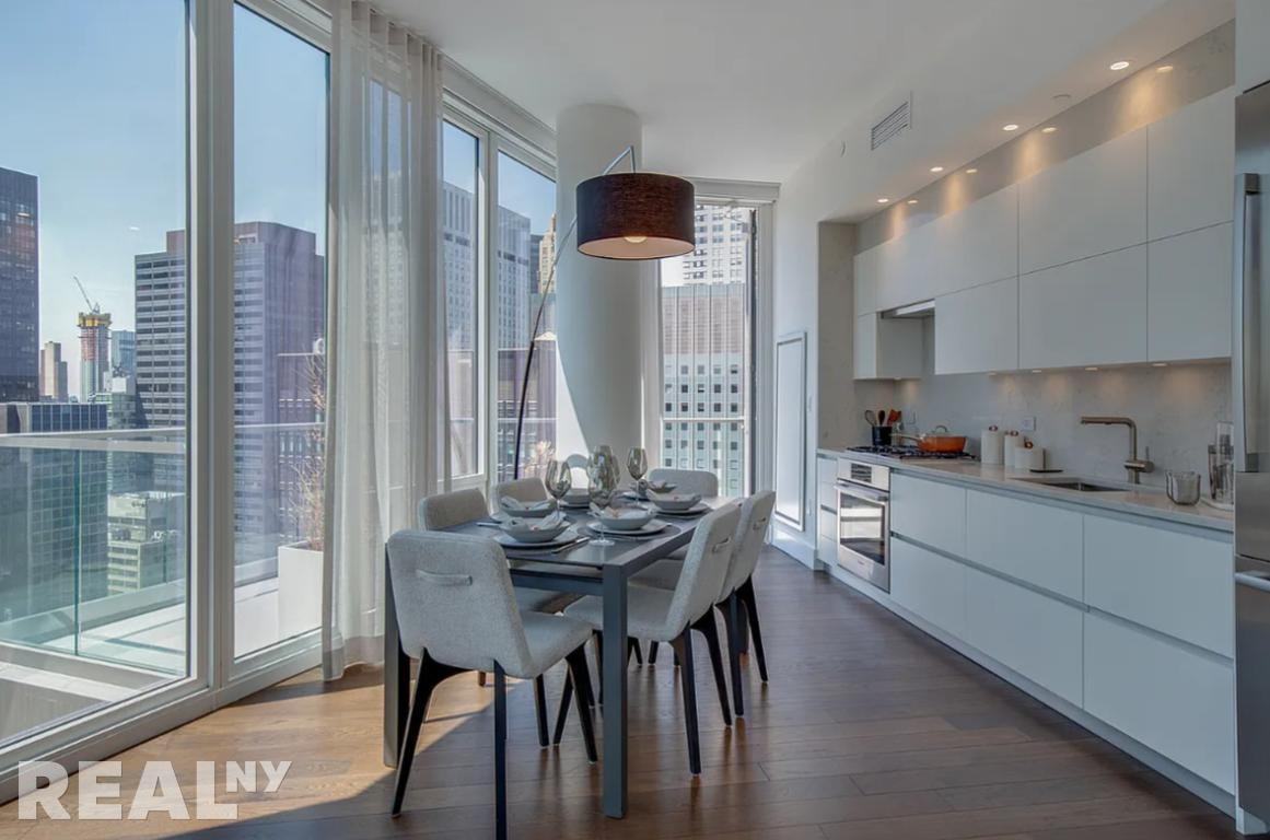 E 44th St #14E - Photo 2 of 7