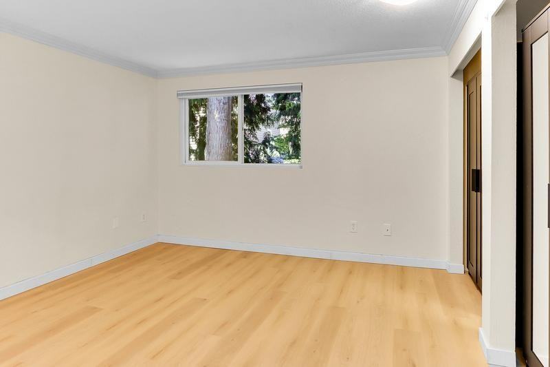 1752 Nw 57th St - Photo 7 of 20
