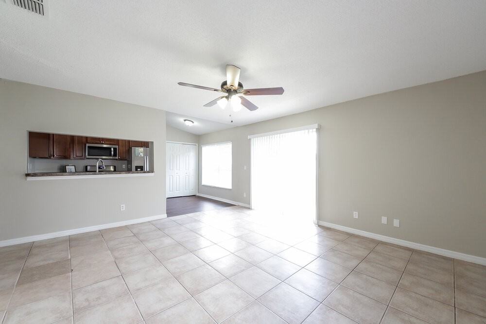 11507 Brandiwine Ct - Photo 5 of 12