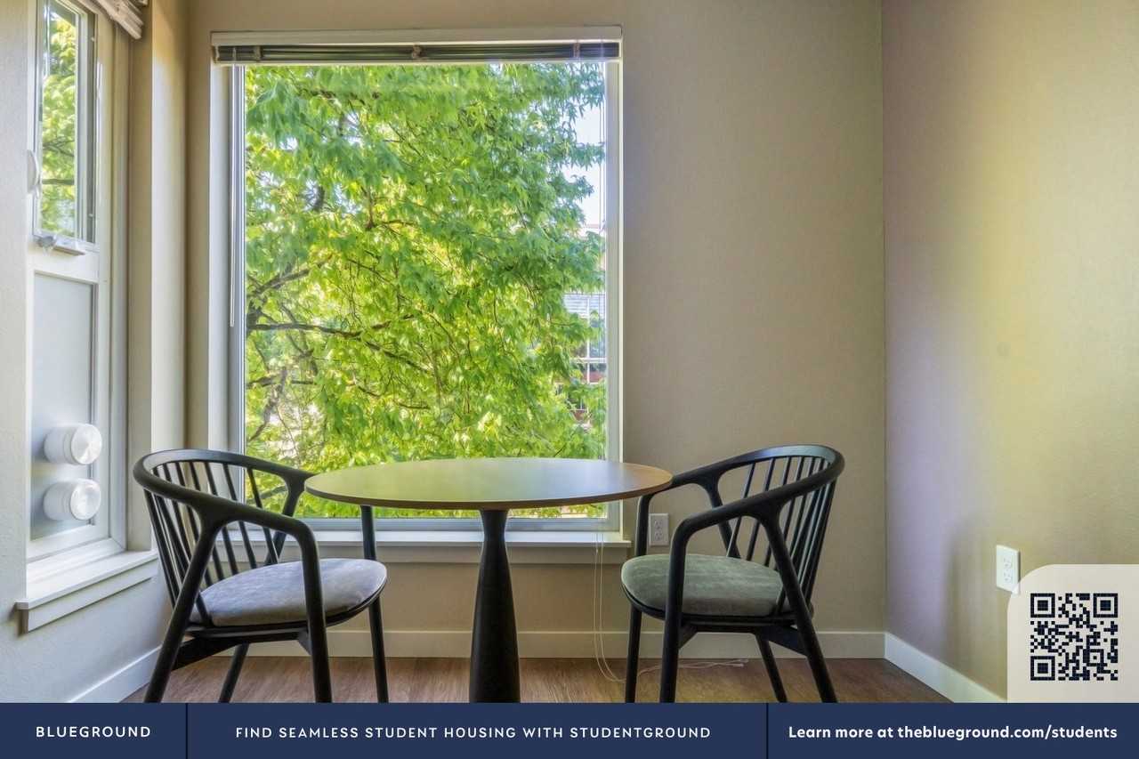 8397 158th Avenue Northeast #885 - Photo 7 of 29