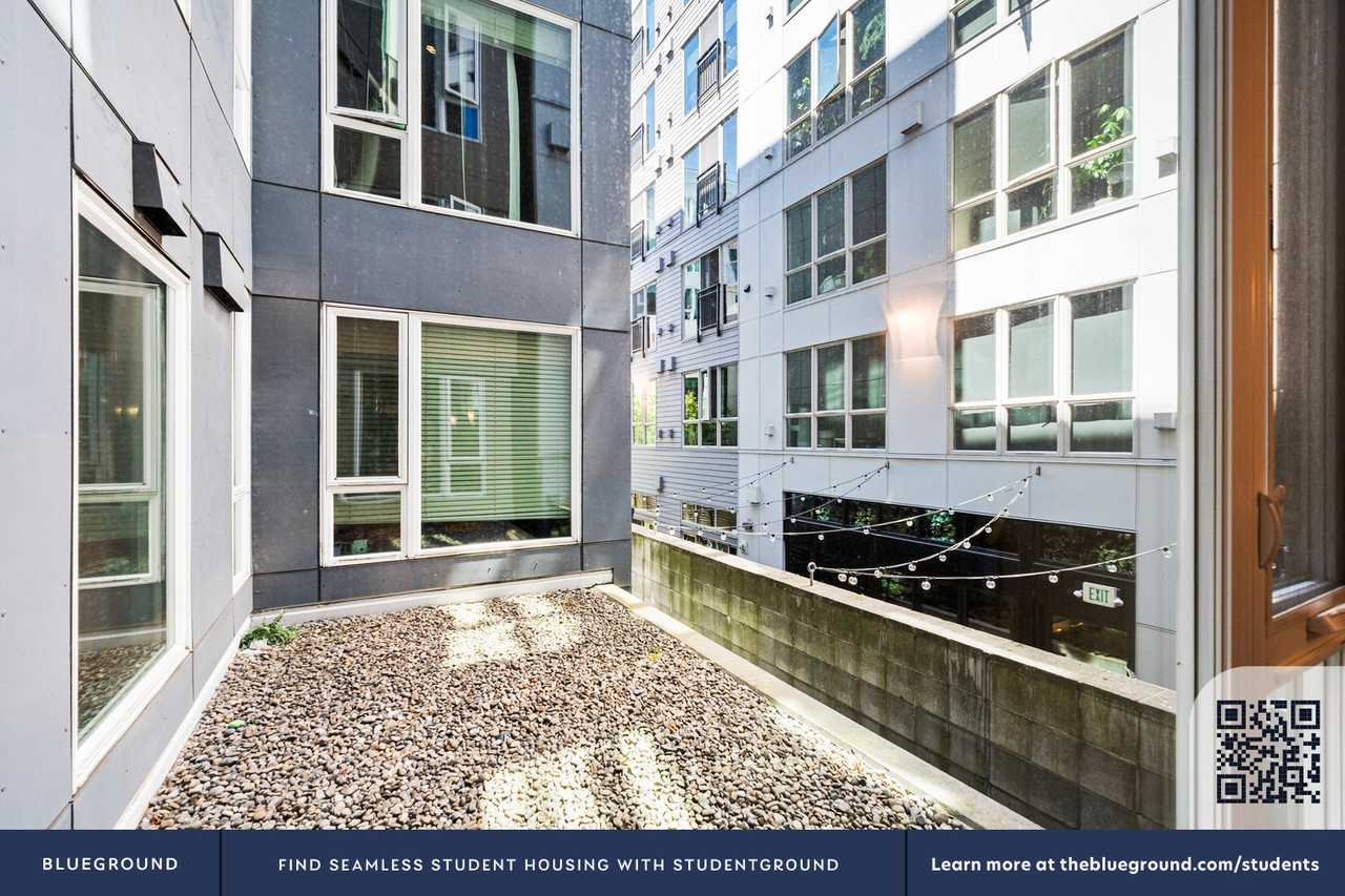 1414 10th Ave #893 - Photo 7 of 25