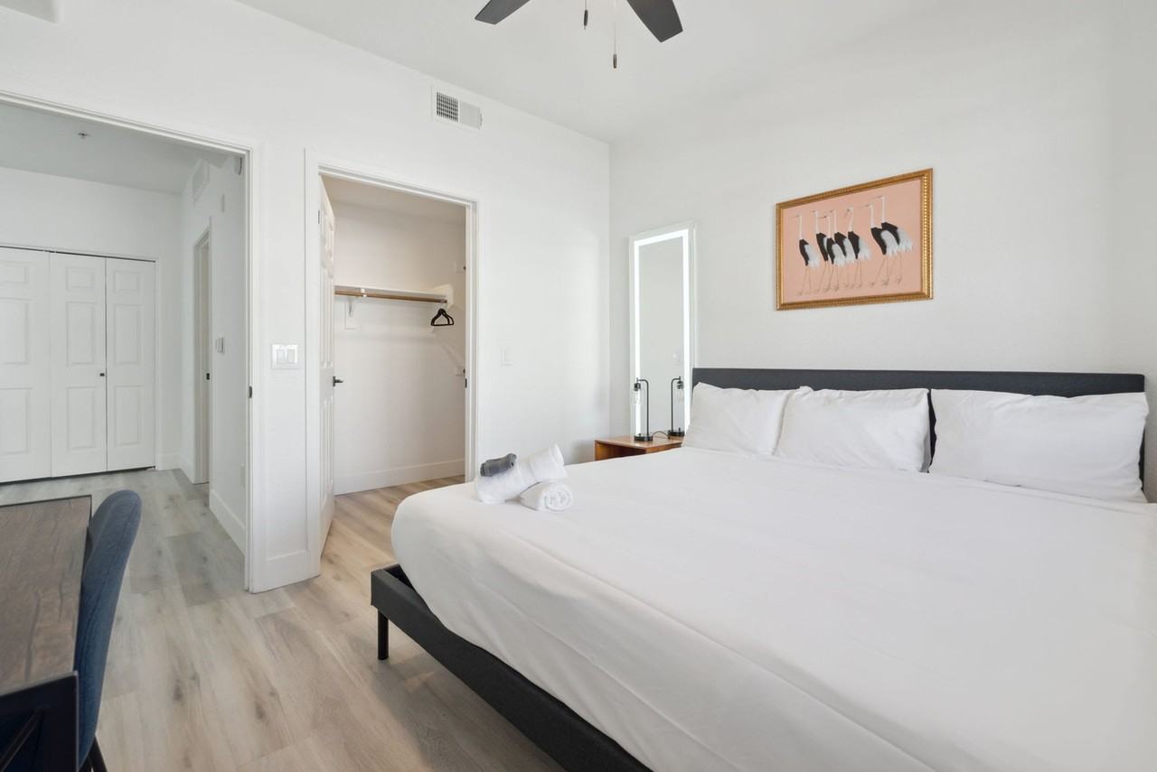 6610 N 93rd Ave #1055571P - Photo 2 of 26