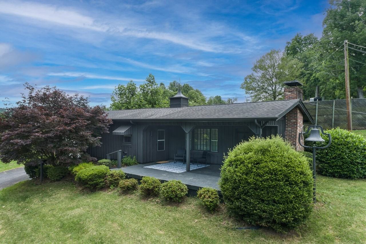 316 Poplar Hill Ln #1252925P - Photo 6 of 26