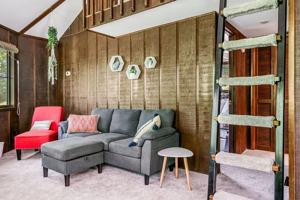 featured image of 325 Poplar Hill Lane