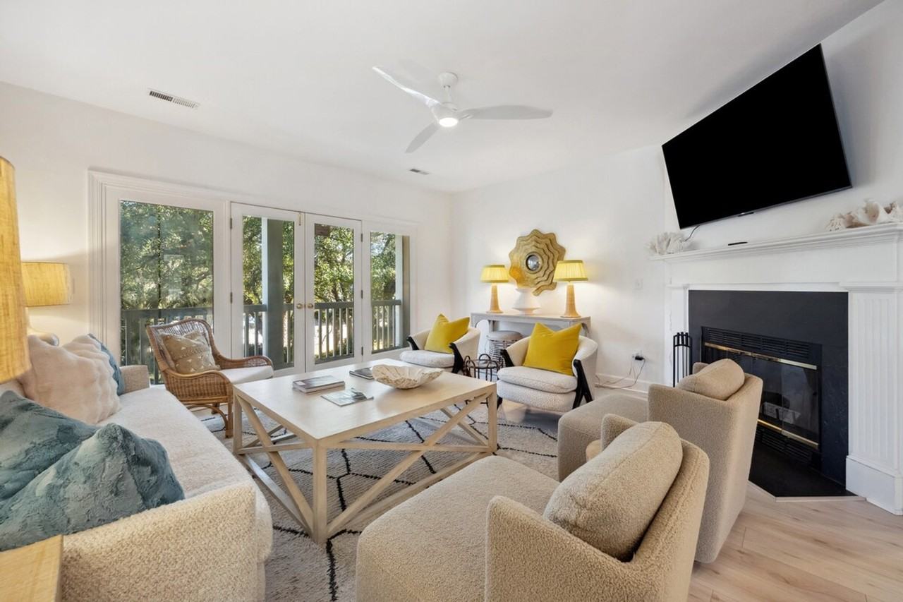 723 Bonnyneck Dr #1253362P - Photo 3 of 35