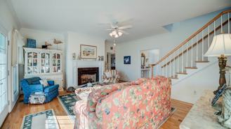 203 Whiting Ln - Photo 1 of 1