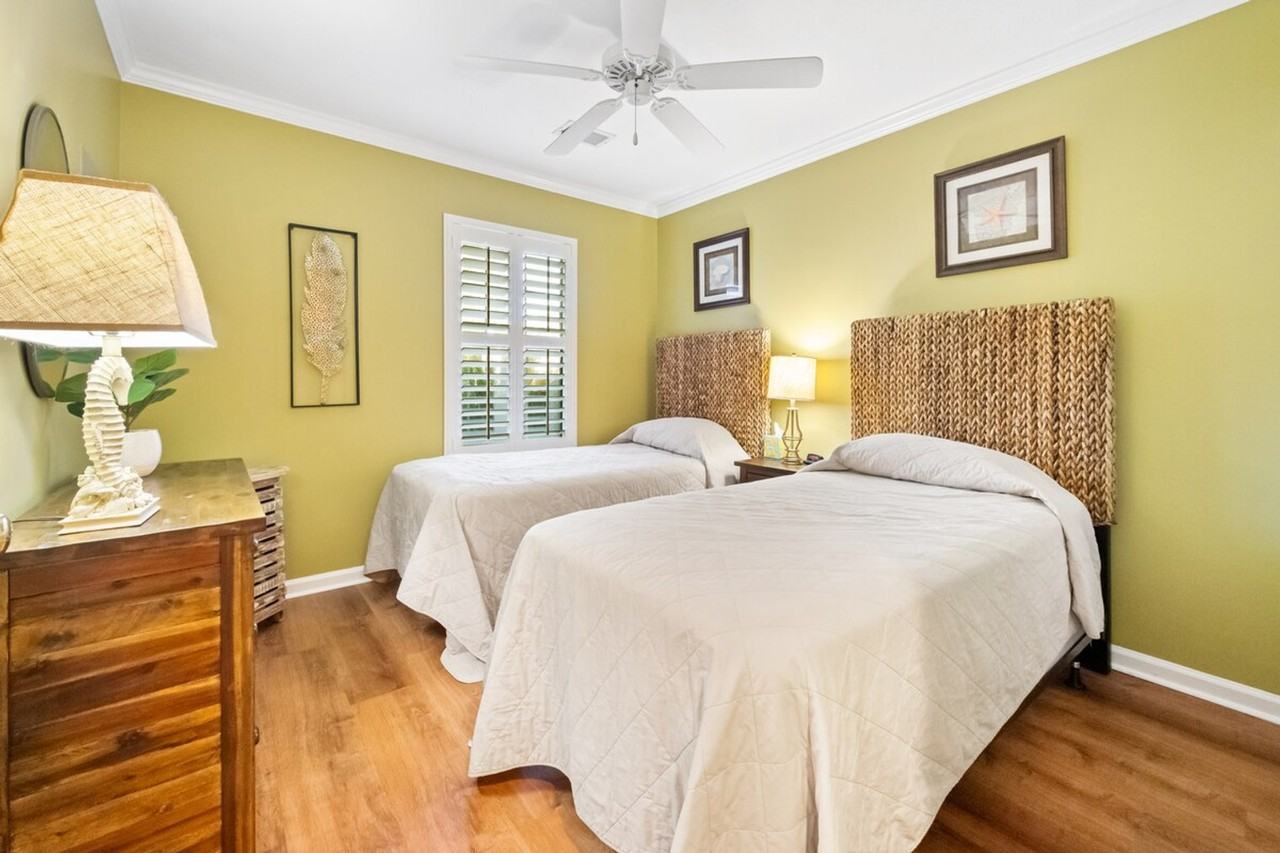 549 Blue Stem Drive - Photo 4 of 24